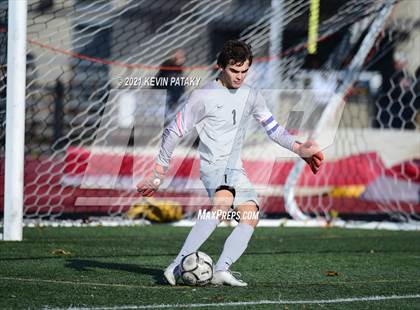 Thumbnail 2 in Darien @ Xavier (CIAC Class LL Quarterfinal) photogallery.