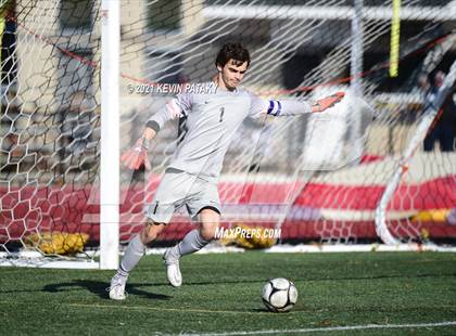 Thumbnail 2 in Darien @ Xavier (CIAC Class LL Quarterfinal) photogallery.