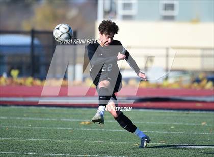 Thumbnail 1 in Darien @ Xavier (CIAC Class LL Quarterfinal) photogallery.
