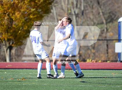 Thumbnail 3 in Darien @ Xavier (CIAC Class LL Quarterfinal) photogallery.