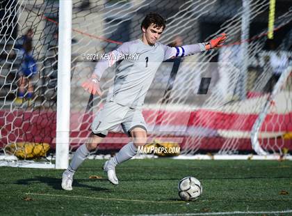 Thumbnail 2 in Darien @ Xavier (CIAC Class LL Quarterfinal) photogallery.