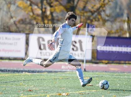 Thumbnail 3 in Darien @ Xavier (CIAC Class LL Quarterfinal) photogallery.