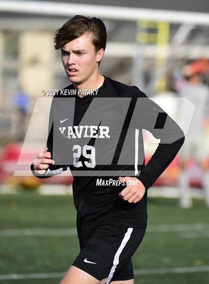 Thumbnail 3 in Darien @ Xavier (CIAC Class LL Quarterfinal) photogallery.
