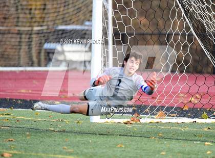 Thumbnail 3 in Darien @ Xavier (CIAC Class LL Quarterfinal) photogallery.
