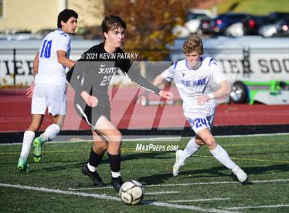 Thumbnail 1 in Darien @ Xavier (CIAC Class LL Quarterfinal) photogallery.