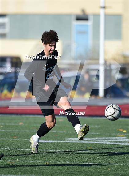 Thumbnail 1 in Darien @ Xavier (CIAC Class LL Quarterfinal) photogallery.