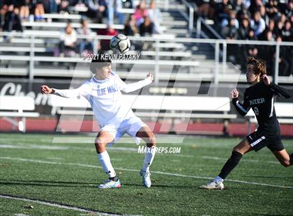 Thumbnail 2 in Darien @ Xavier (CIAC Class LL Quarterfinal) photogallery.