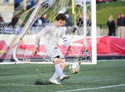 Thumbnail 3 in Darien @ Xavier (CIAC Class LL Quarterfinal) photogallery.