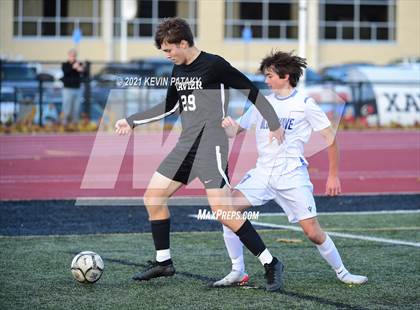 Thumbnail 1 in Darien @ Xavier (CIAC Class LL Quarterfinal) photogallery.