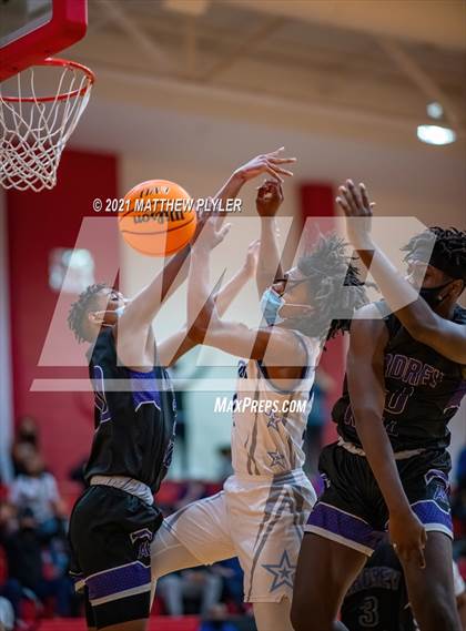 Thumbnail 3 in Millbrook vs. Ardrey Kell (NCHSAA 4A Final) (1 of 2 - the game) photogallery.