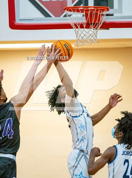 Thumbnail 3 in Millbrook vs. Ardrey Kell (NCHSAA 4A Final) (1 of 2 - the game) photogallery.