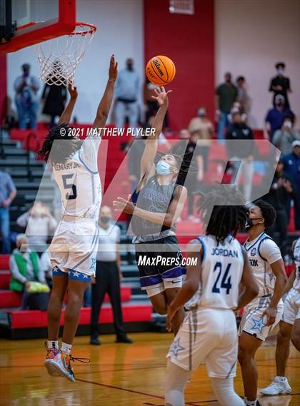 Thumbnail 2 in Millbrook vs. Ardrey Kell (NCHSAA 4A Final) (1 of 2 - the game) photogallery.