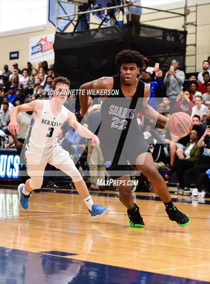 Thumbnail 2 in Berkeley Prep vs. University (ARS/Rescue Rooter National Hoopfest) photogallery.