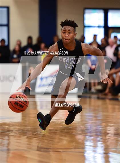 Thumbnail 2 in Berkeley Prep vs. University (ARS/Rescue Rooter National Hoopfest) photogallery.