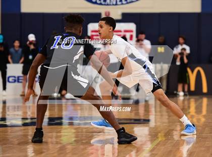 Thumbnail 3 in Berkeley Prep vs. University (ARS/Rescue Rooter National Hoopfest) photogallery.