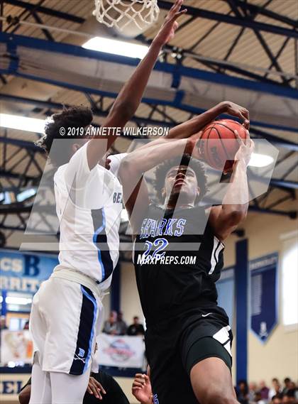 Thumbnail 3 in Berkeley Prep vs. University (ARS/Rescue Rooter National Hoopfest) photogallery.