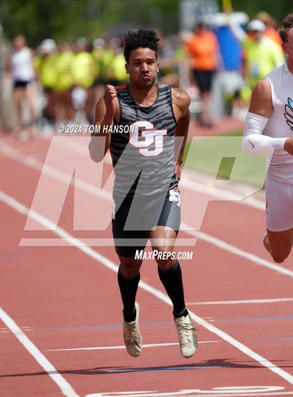 Thumbnail 3 in CHSAA Finals photogallery.
