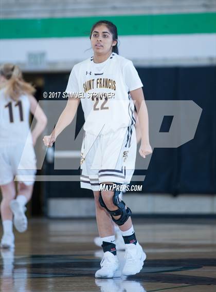 Thumbnail 3 in Menlo-Atherton vs. Saint Francis (Laney Elite Showcase) photogallery.