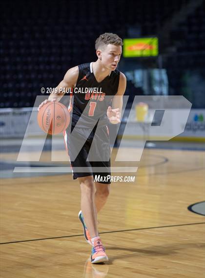Thumbnail 2 in Kentwood vs. Davis (King's Showcase) photogallery.