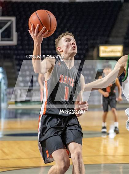 Thumbnail 2 in Kentwood vs. Davis (King's Showcase) photogallery.