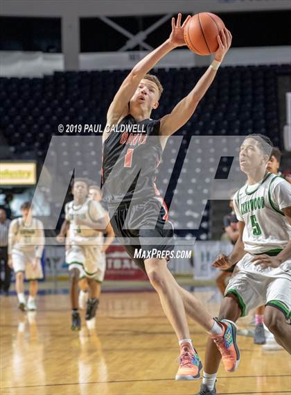 Thumbnail 2 in Kentwood vs. Davis (King's Showcase) photogallery.