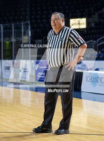 Thumbnail 1 in Kentwood vs. Davis (King's Showcase) photogallery.
