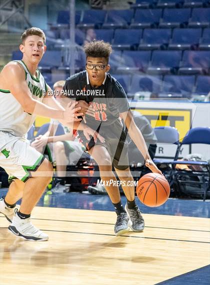 Thumbnail 2 in Kentwood vs. Davis (King's Showcase) photogallery.