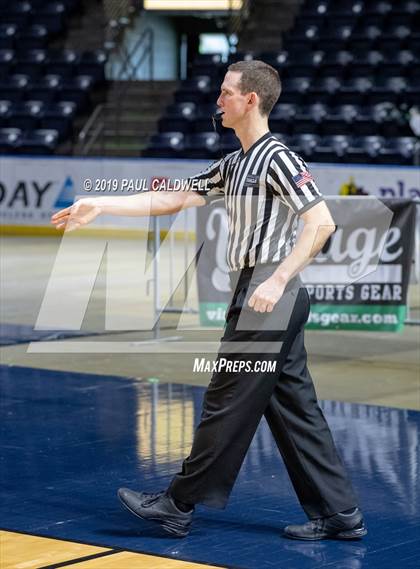 Thumbnail 1 in Kentwood vs. Davis (King's Showcase) photogallery.