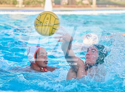 Thumbnail 3 in California @ De La Salle photogallery.