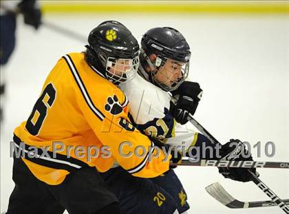 Thumbnail 1 in Hand @ Notre Dame-Fairfield (Carrano Cup Final) photogallery.
