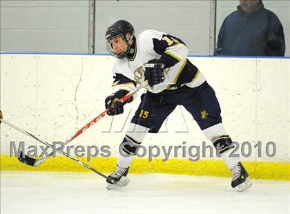 Thumbnail 2 in Hand @ Notre Dame-Fairfield (Carrano Cup Final) photogallery.
