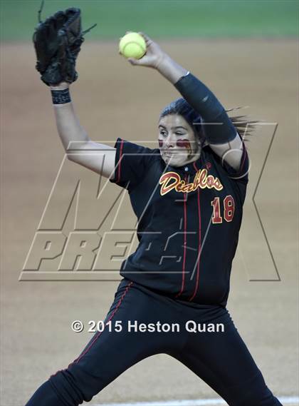 Thumbnail 1 in Yucaipa vs. Mission Viejo (CIF-SS D1 Final) photogallery.