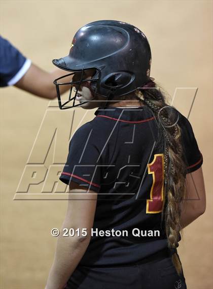 Thumbnail 2 in Yucaipa vs. Mission Viejo (CIF-SS D1 Final) photogallery.