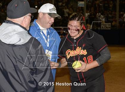Thumbnail 2 in Yucaipa vs. Mission Viejo (CIF-SS D1 Final) photogallery.