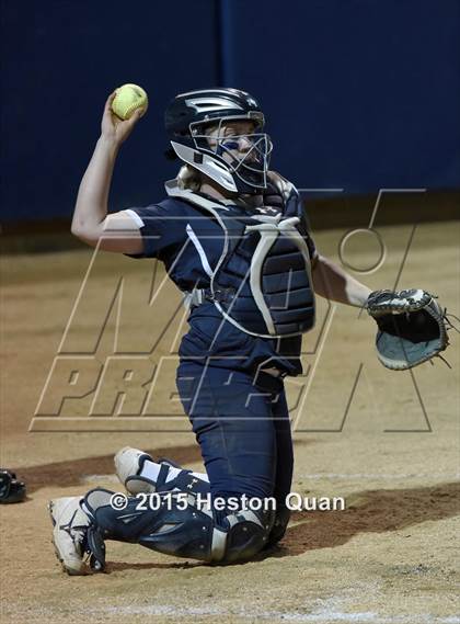Thumbnail 2 in Yucaipa vs. Mission Viejo (CIF-SS D1 Final) photogallery.