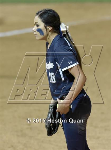 Thumbnail 2 in Yucaipa vs. Mission Viejo (CIF-SS D1 Final) photogallery.