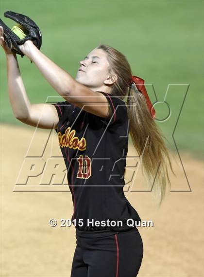 Thumbnail 3 in Yucaipa vs. Mission Viejo (CIF-SS D1 Final) photogallery.