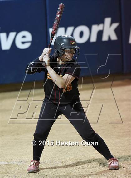 Thumbnail 2 in Yucaipa vs. Mission Viejo (CIF-SS D1 Final) photogallery.