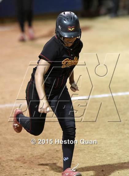 Thumbnail 2 in Yucaipa vs. Mission Viejo (CIF-SS D1 Final) photogallery.
