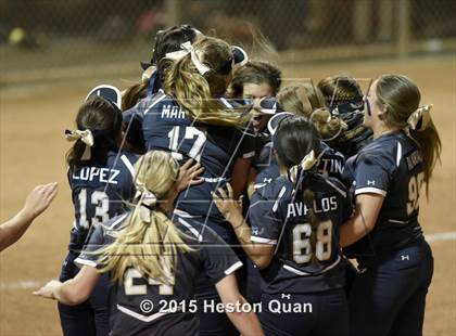Thumbnail 1 in Yucaipa vs. Mission Viejo (CIF-SS D1 Final) photogallery.