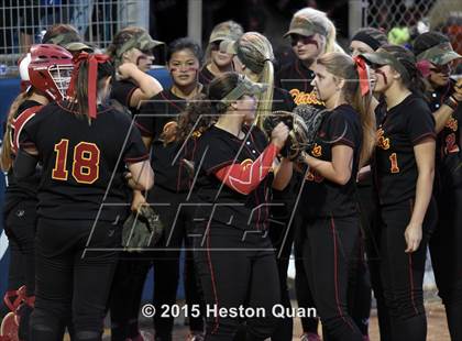 Thumbnail 1 in Yucaipa vs. Mission Viejo (CIF-SS D1 Final) photogallery.