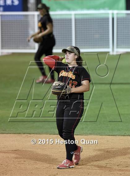 Thumbnail 1 in Yucaipa vs. Mission Viejo (CIF-SS D1 Final) photogallery.