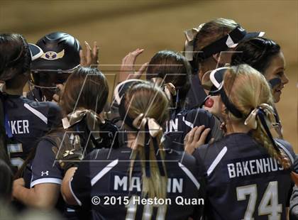 Thumbnail 2 in Yucaipa vs. Mission Viejo (CIF-SS D1 Final) photogallery.