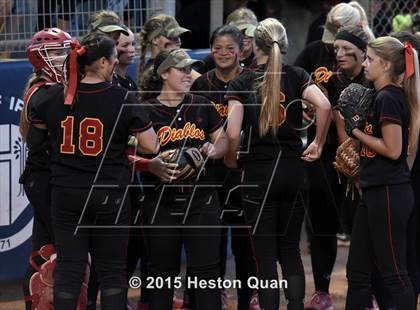 Thumbnail 3 in Yucaipa vs. Mission Viejo (CIF-SS D1 Final) photogallery.