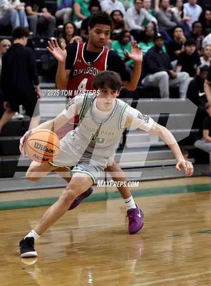 Thumbnail 1 in Davidson Day @ Myers Park (George Lynch Invitational) photogallery.