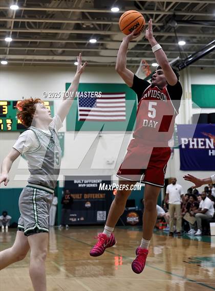 Thumbnail 3 in Davidson Day @ Myers Park (George Lynch Invitational) photogallery.