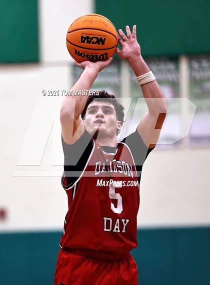 Thumbnail 3 in Davidson Day @ Myers Park (George Lynch Invitational) photogallery.