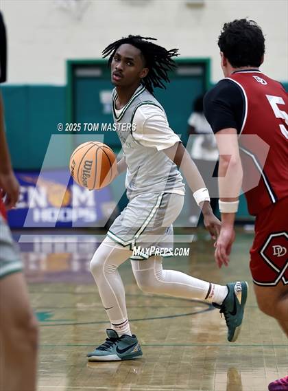 Thumbnail 3 in Davidson Day @ Myers Park (George Lynch Invitational) photogallery.