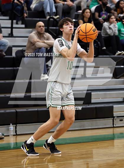 Thumbnail 2 in Davidson Day @ Myers Park (George Lynch Invitational) photogallery.