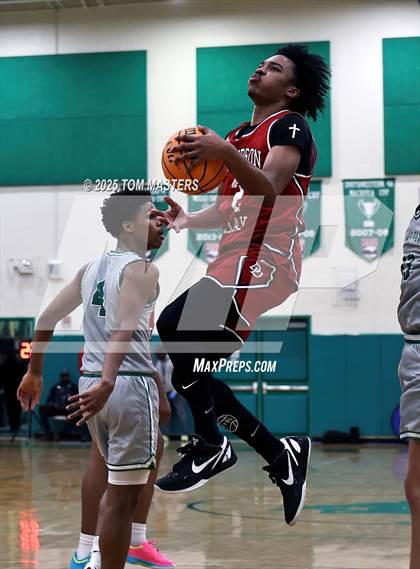 Thumbnail 3 in Davidson Day @ Myers Park (George Lynch Invitational) photogallery.